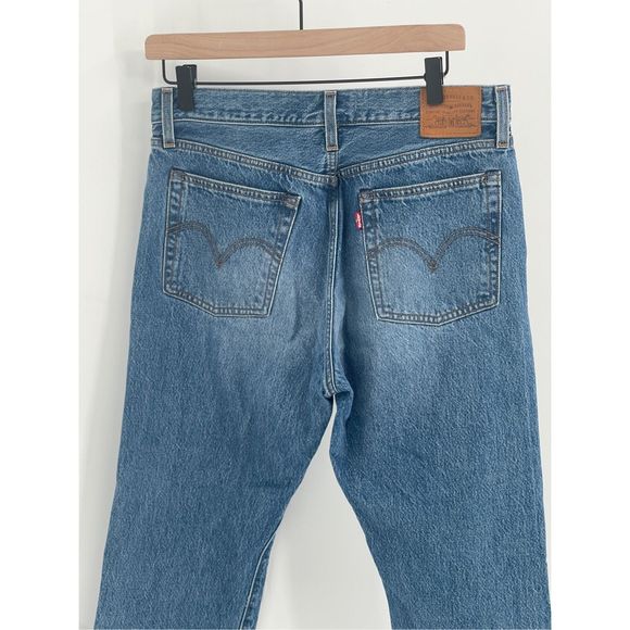 Levi's Wedgie Straight Jeans Women's Size 30 Blue High Rise Distressed - Picture 3 of 13